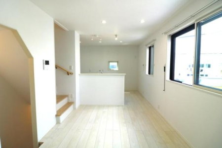 �_�ސ쌧������s���C��3���ڂ̒��È�ˌ��Ẵ��r���O