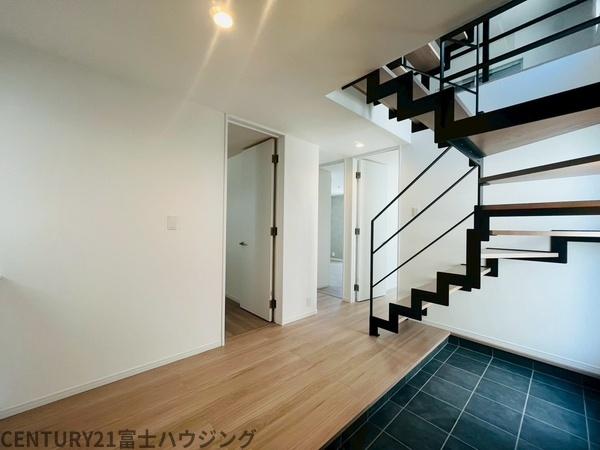 �_�ސ쌧����s�А��R1���ڂ̐V�z��ˌ��Ẵ��r���O