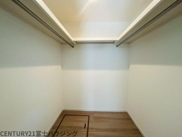 �_�ސ쌧����s�А��R1���ڂ̐V�z��ˌ��Ă̎��[