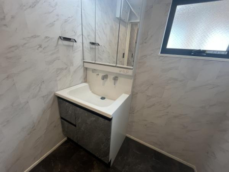 �_�ސ쌧������s������̐V�z��ˌ��Ă̐��ʑ�E���ʏ�