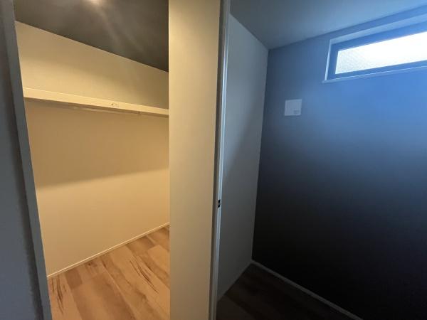 �_�ސ쌧������s������̐V�z��ˌ��Ă̎��[