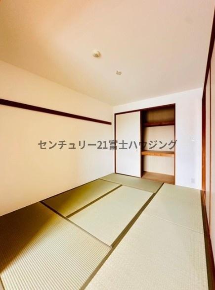 �_�ސ쌧����s�얼�̒��Ã}���V�����̘a��