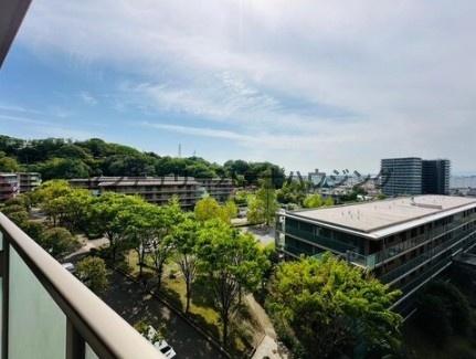 �_�ސ쌧����s�얼�̒��Ã}���V�����̏Z�˂���̒��]�ʐ^