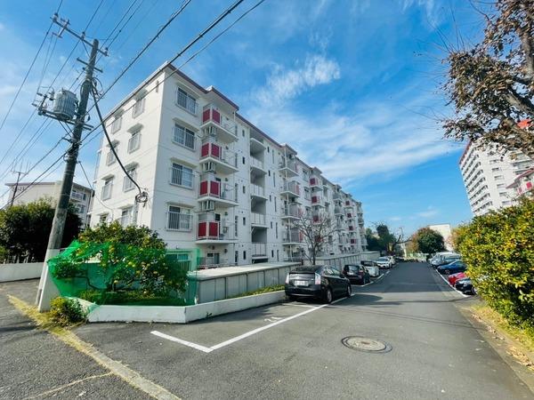 �_�ސ쌧����s���̒��Ã}���V�����̂��̑����n