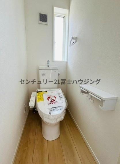 �_�ސ쌧����s�P�s��1���ڂ̐V�z��ˌ��Ẵg�C��