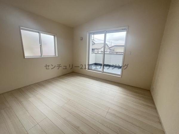 �_�ސ쌧������s��̐V�z��ˌ��Ă̗m��