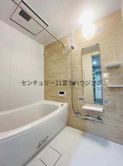 �_�ސ쌧����s���� 1052-3�̒��Ã}���V�����̗���