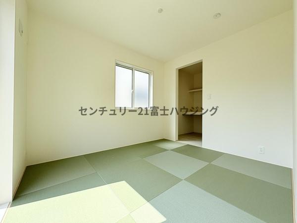 �_�ސ쌧������s��̐V�z��ˌ��Ă̘a��