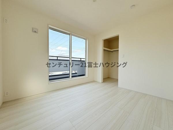 �_�ސ쌧������s��̐V�z��ˌ��Ă̗m��