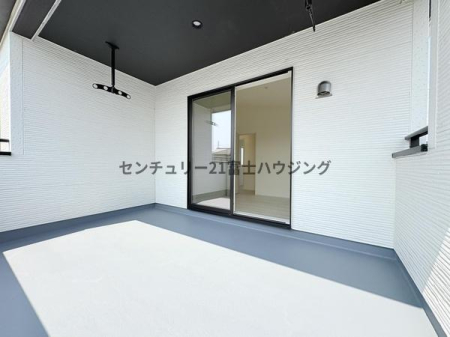 �_�ސ쌧������s��̐V�z��ˌ��Ẵo���R�j�[