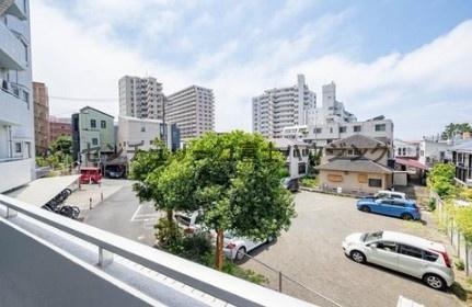 �_�ސ쌧����s�А��C��1���� 8-21�̒��Ã}���V�����̏Z�˂���̒��]�ʐ^