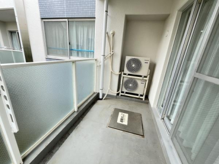 �_�ސ쌧������s�H���C�݂̒��Ã}���V�����̃o���R�j�[