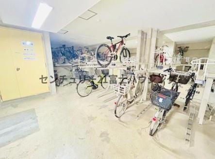 �_�ސ쌧���q�s�A�؂̒��Ã}���V�����̂��̑����p��