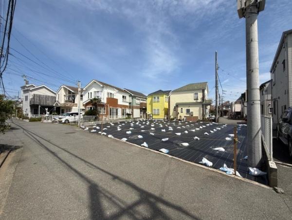 �_�ސ쌧������s�l�{��̓y�n�̑O�ʓ��H�܂ތ��n�ʐ^