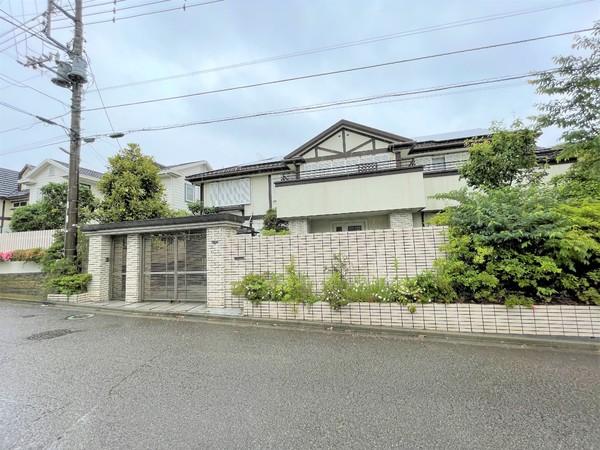 �_�ސ쌧���q�s�� 533-17�̒��È�ˌ��Ă̂��̑����n