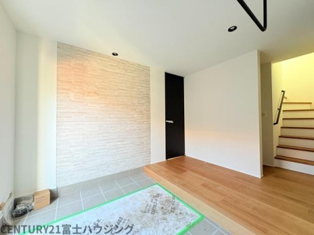 �_�ސ쌧����s����̐V�z��ˌ��Ă̌���