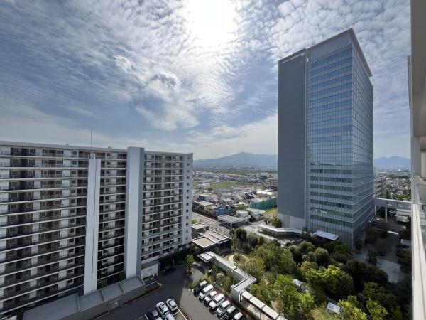 �_�ސ쌧�C�V���s��2���ڂ̒��Ã}���V�����̏Z�˂���̒��]�ʐ^