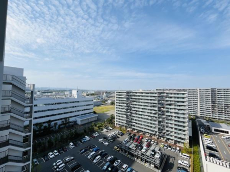 �_�ސ쌧�C�V���s��2���ڂ̒��Ã}���V�����̏Z�˂���̒��]�ʐ^