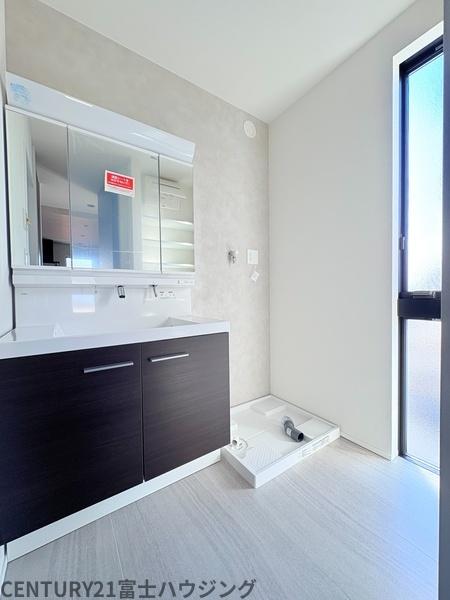 �_�ސ쌧����s����̐V�z��ˌ��Ă̐��ʑ�E���ʏ�