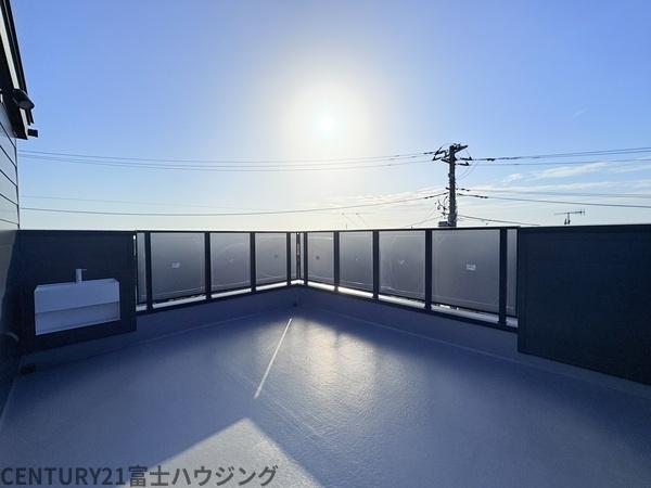 �_�ސ쌧����s����̐V�z��ˌ��Ẵo���R�j�[