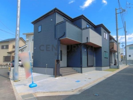 �_�ސ쌧������s����2���ڂ̐V�z��ˌ��Ă̑O�ʓ��H�܂ތ��n�ʐ^