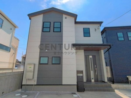 �_�ސ쌧������s����2���ڂ̐V�z��ˌ��Ă̌��n�O�ώʐ^