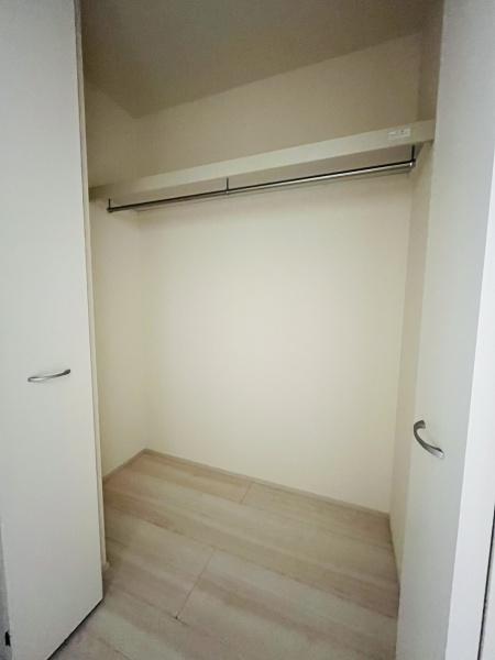 �_�ސ쌧������s����2���ڂ̐V�z��ˌ��Ă̎��[