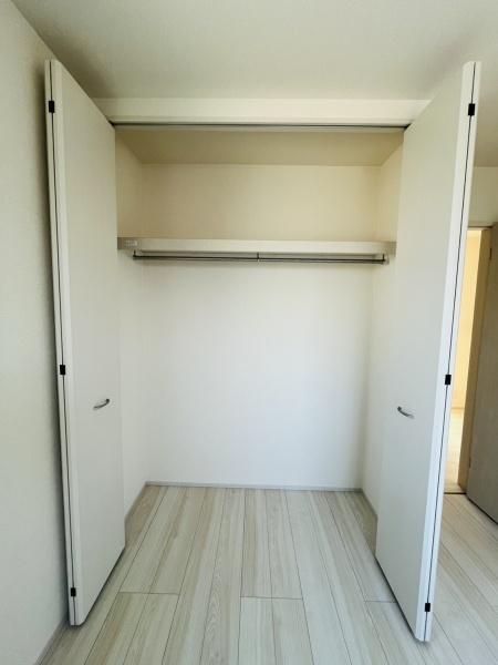 �_�ސ쌧������s����2���ڂ̐V�z��ˌ��Ă̎��[