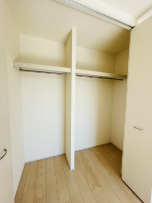 �_�ސ쌧������s����2���ڂ̐V�z��ˌ��Ă̎��[