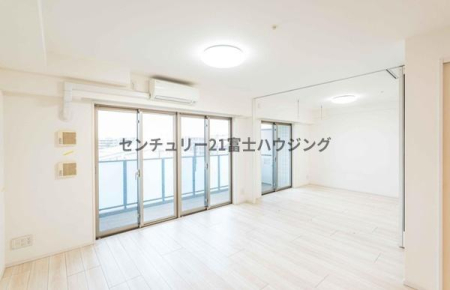 �_�ސ쌧����s�А��C��2���� 14-3�̒��Ã}���V�����̃��r���O