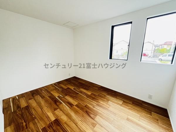 �_�ސ쌧������s����1���ڂ̐V�z��ˌ��Ă̗m��