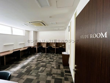 �_�ސ쌧������s��̒��Ã}���V�����̂��̑����p��