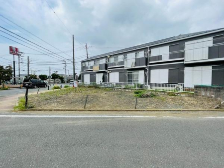 �_�ސ쌧������s���v�ۂ̓y�n�̑O�ʓ��H�܂ތ��n�ʐ^