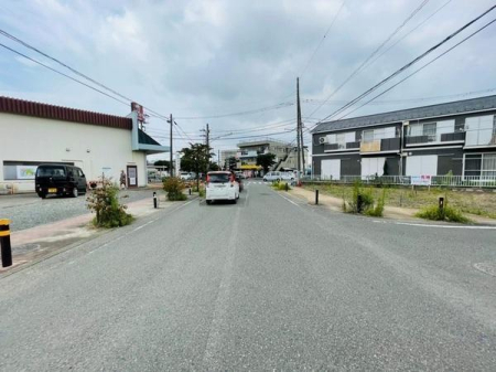 �_�ސ쌧������s���v�ۂ̓y�n�̑O�ʓ��H�܂ތ��n�ʐ^