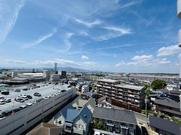 �_�ސ쌧������s�{��4���ڂ̒��Ã}���V�����̏Z�˂���̒��]�ʐ^