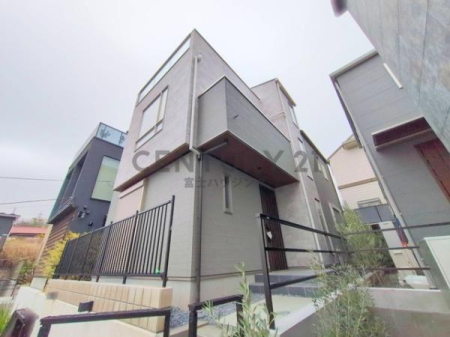 �_�ސ쌧����s�А��R1���ڂ̐V�z��ˌ��Ă̌��n�O�ώʐ^