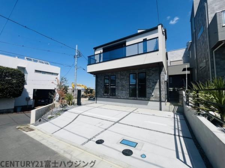 �_�ސ쌧����s�А��R1���ڂ̐V�z��ˌ��Ă̌��n�O�ώʐ^