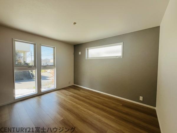 �_�ސ쌧����s�А��R1���ڂ̐V�z��ˌ��Ă̗m��