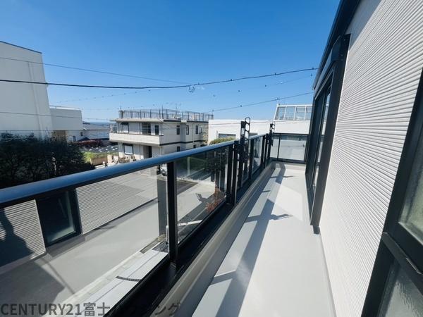 �_�ސ쌧����s�А��R1���ڂ̐V�z��ˌ��Ẵo���R�j�[