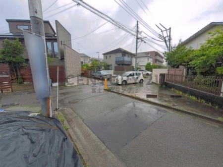 �_�ސ쌧����s�ғ�3���ڂ̓y�n�̑O�ʓ��H�܂ތ��n�ʐ^