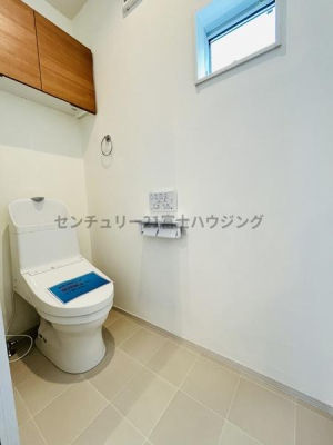 �_�ސ쌧������s�����u2���ڂ̒��È�ˌ��Ẵg�C��