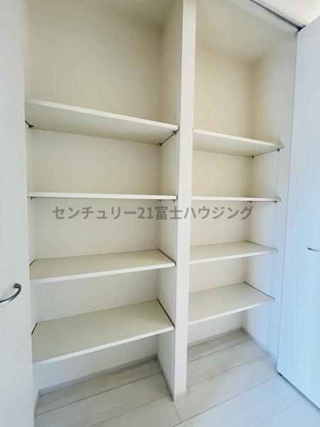 �_�ސ쌧������s�����u�̐V�z��ˌ��Ă̎��[