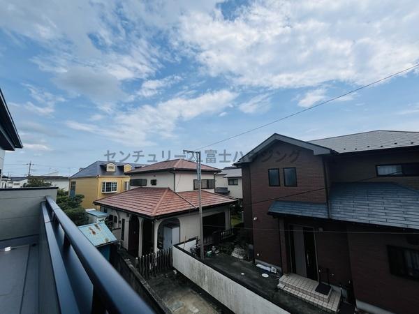�_�ސ쌧������s�����u�̐V�z��ˌ��Ă̏Z�˂���̒��]�ʐ^