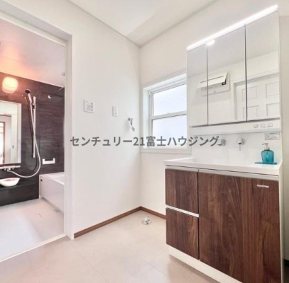 �_�ސ쌧����s�����̒��È�ˌ��Ă̐��ʑ�E���ʏ�