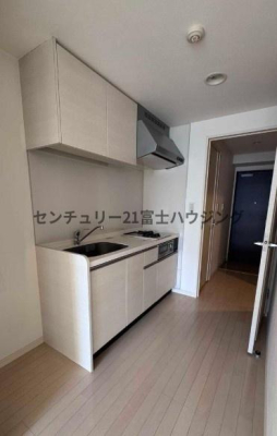 �_�ސ쌧����s����̒��Ã}���V�����̃L�b�`��
