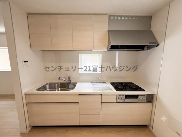 �_�ސ쌧����s���2���ڂ̐V�z��ˌ��ẴL�b�`��