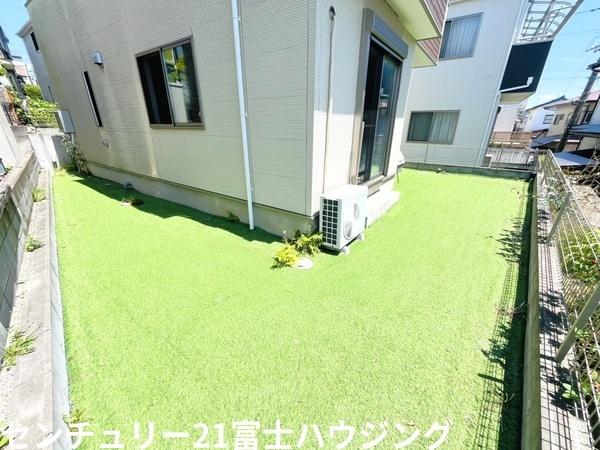 �_�ސ쌧����s�P�s5���� 5-10-4�̒��È�ˌ��Ă̒�