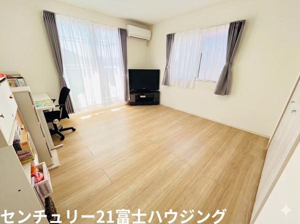�_�ސ쌧����s�P�s5���� 5-10-4�̒��È�ˌ��Ă̐Q��