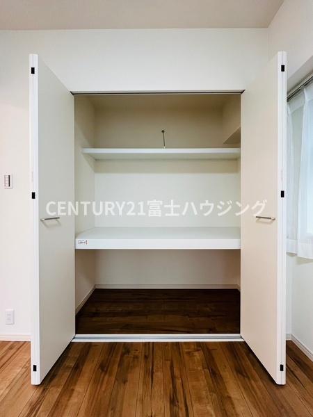 �_�ސ쌧����s�쓡�� 8-14�̒��Ã}���V�����̎��[