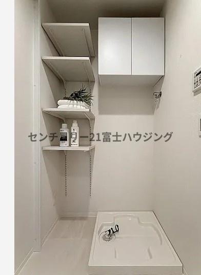 �_�ސ쌧���q�s�␣1���ڂ̒��Ã}���V�����̐��ʑ�E���ʏ�